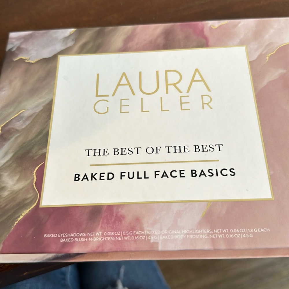 Laura Geller baked full face basics